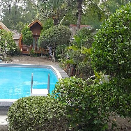 Jepun Bungalows Gili Meno Exterior foto