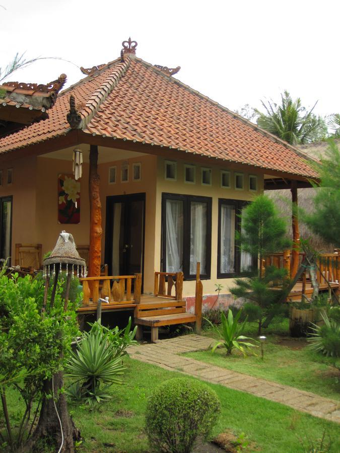 Jepun Bungalows Gili Meno Exterior foto