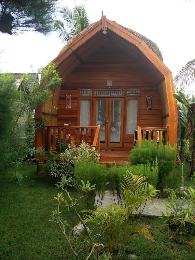 Jepun Bungalows Gili Meno Exterior foto