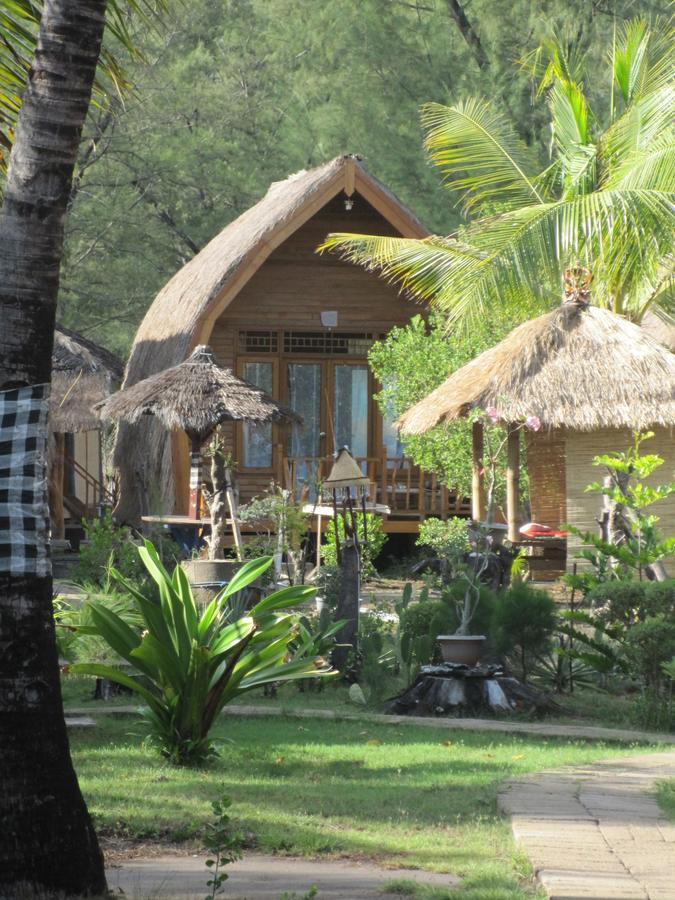 Jepun Bungalows Gili Meno Exterior foto
